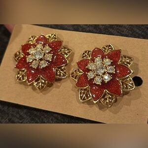 Avon Vintage Red Enamel Rhinestone Poinsettia clip-on earrings